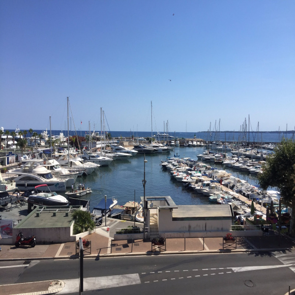 Location de vacances Appartement Golfe Juan 06220